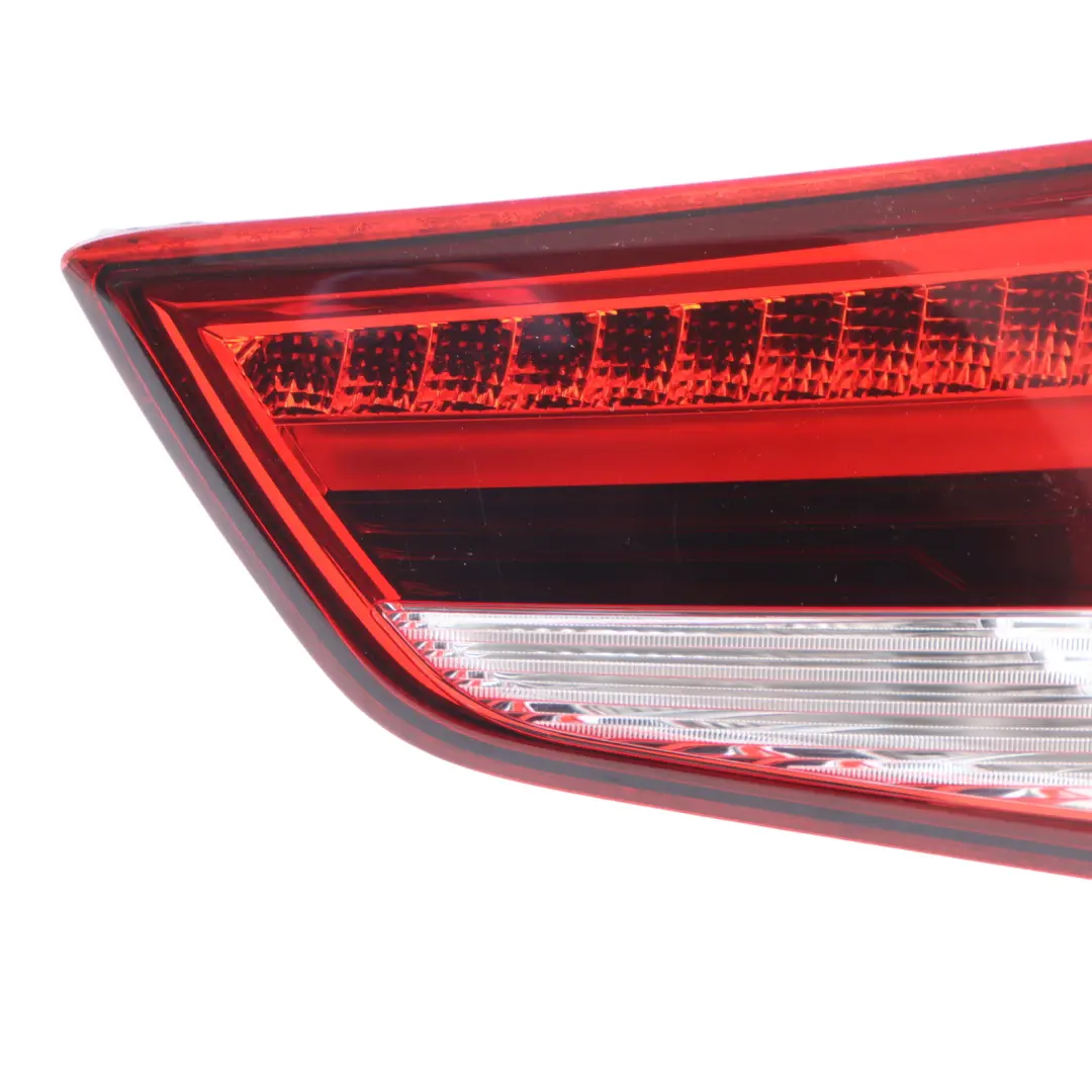 Audi S1 8X Kofferraum Deckel Heck Klappen Leuchte Lampe Hinten Rechts - SKU 8XA945094A - Teilenummer 8XA945094A