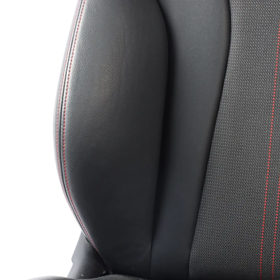 Asiento Deportivo Delantero Izquierdo Semi Cuero Negro Rojo para Audi S1 8X con número de pieza 8XG881805 Audi S1 8X Asiento Deportivo Delantero Izquierdo Semi Cuero Negro Rojo - SKU 8XG881805 - Número de pieza 8XG881805