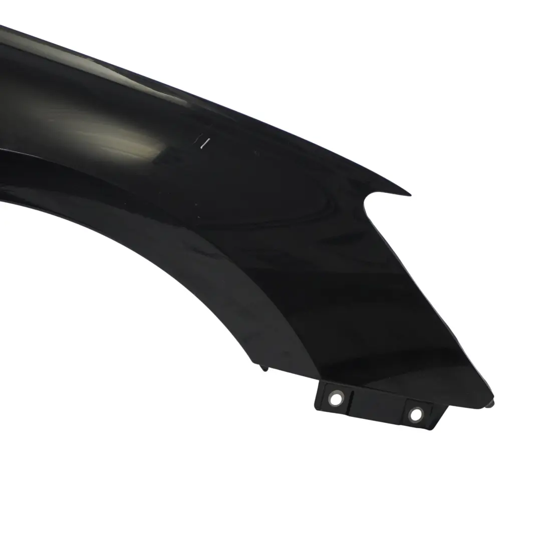 8Y Panel lateral delantero derecho cubierta Mythical Black - Y9T para Audi A3 S3 con número de pieza 8Y0821106A Audi A3 S3 8Y Panel lateral delantero derecho cubierta Mythical Black - Y9T - SKU 8Y0821106A-MYB - Número de pieza 8Y0821106A