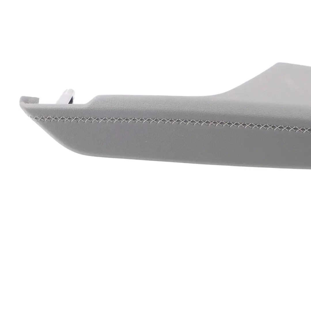 8Y Sportback Hinten Rechts Türarmlehne Leder Granitgrau für Audi A3 mit Teilenummer 8Y0867374A Audi A3 8Y Sportback Hinten Rechts Türarmlehne Leder Granitgrau - SKU 8Y0867374A - Teilenummer 8Y0867374A