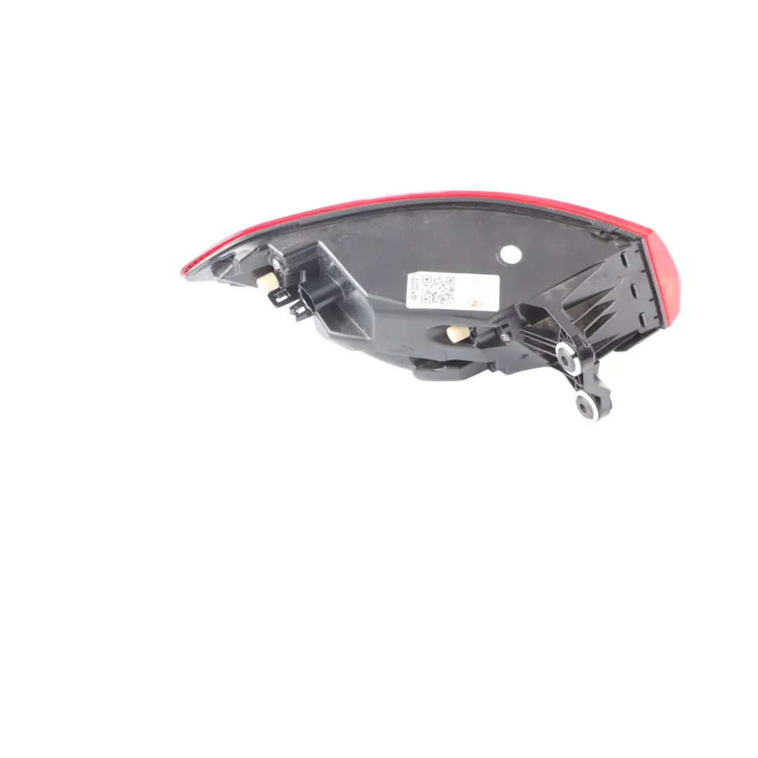 8Y Rear Lamp Tail Light Outer LED Fender Right O/S Side to Audi S3 with Part number 8Y0945208C Audi S3 8Y Rear Lamp Tail Light Outer LED Fender Right O/S Side - SKU 8Y0945208C - Part number 8Y0945208C