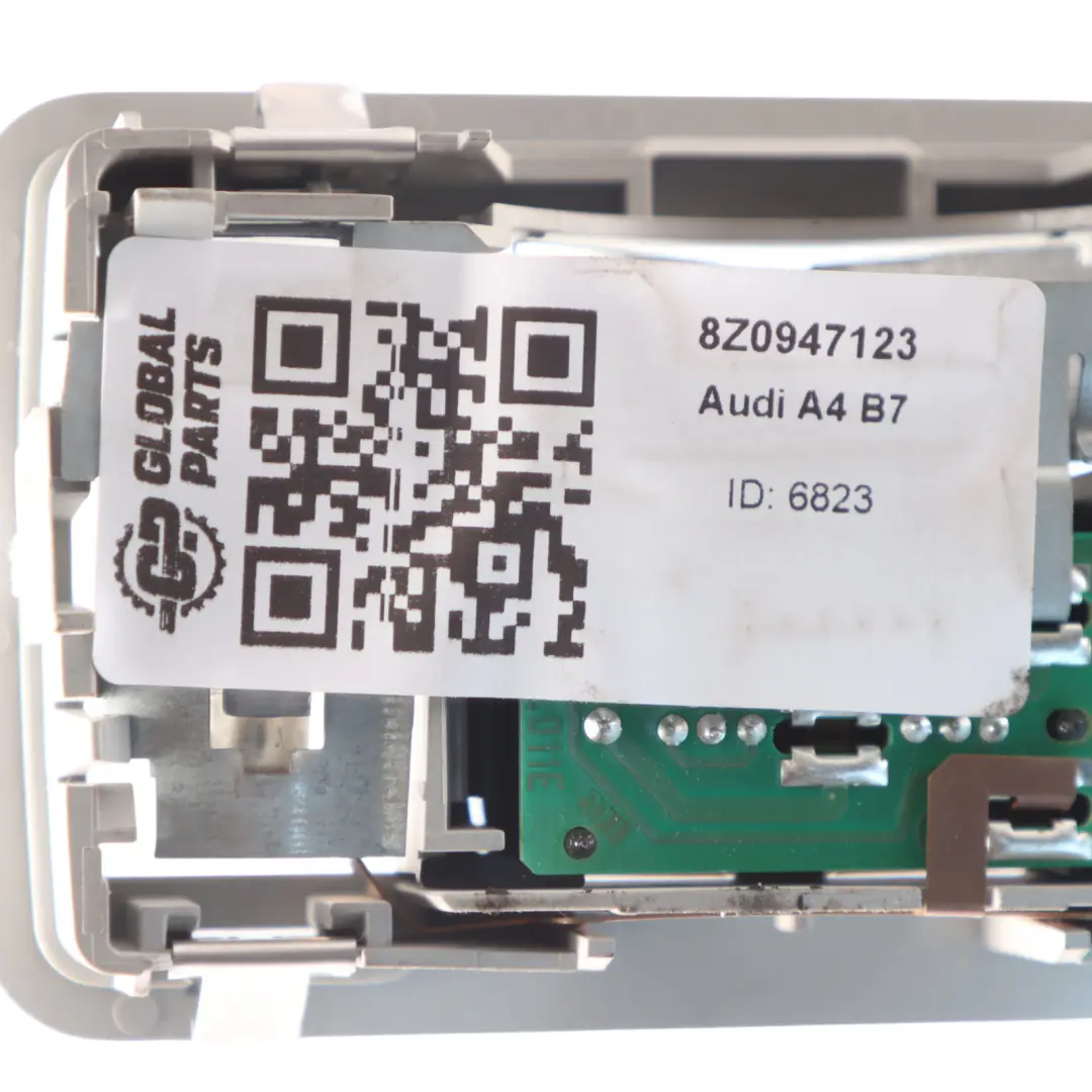 Interior Roof Light Rear Reading Lamp Switch Unit Grey to Audi A4 B7 with Part number 8Z0947123 Audi A4 B7 Interior Roof Light Rear Reading Lamp Switch Unit Grey - SKU 8Z0947123 - Part number 8Z0947123