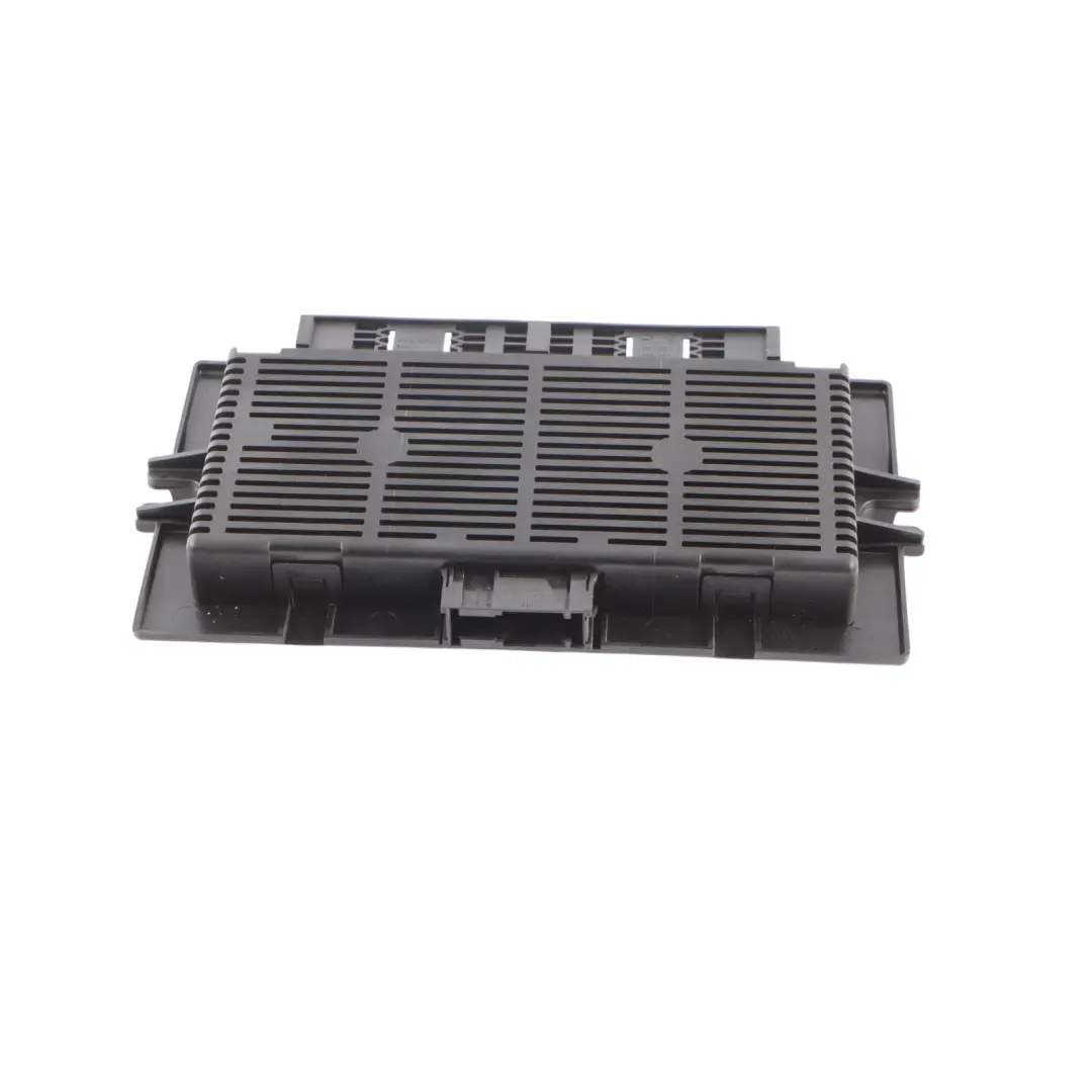 Footwell Light Module Control Unit ECU PL2 FRMFA to BMW E91 Xenon with Part number 9128184 BMW E91 Xenon Footwell Light Module Control Unit ECU PL2 FRMFA - SKU 9128184-2 - Part number 9128184