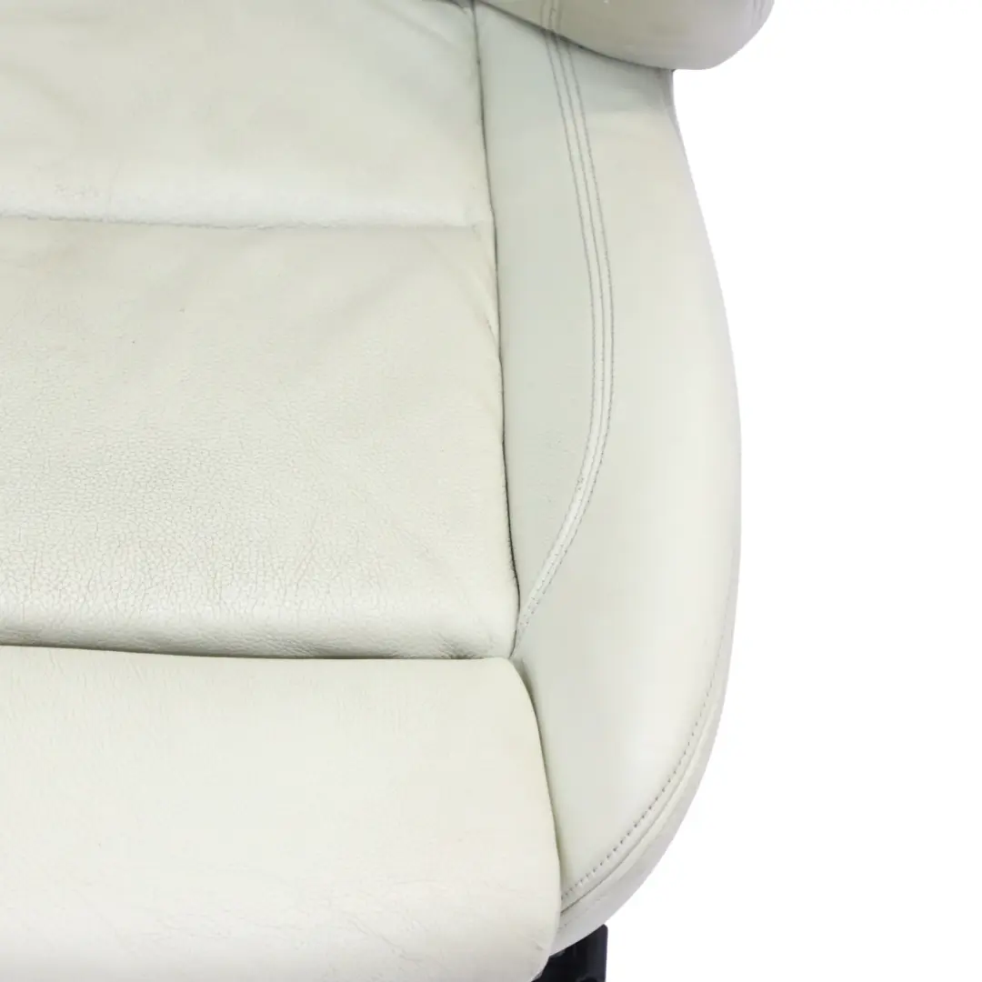 Sedile Anteriore Destro Interno Riscaldato In Pelle Boston Lemon per BMW E88 Cabrio con numero di parte 9145618 BMW E88 Cabrio Sedile Anteriore Destro Interno Riscaldato In Pelle Boston Lemon - SKU 9145618-1 - Numero di parte 9145618