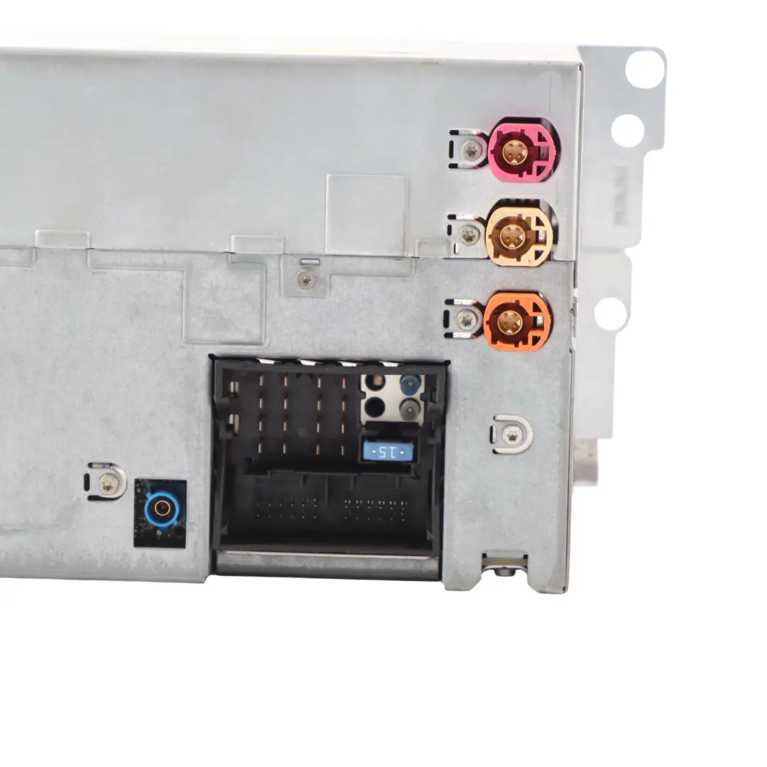 Unidad Principal De Navegación GPS CIC Infotainment para BMW F07 F25 con número de pieza 9223402 BMW F07 F25 Unidad Principal De Navegación GPS CIC Infotainment - SKU 9223402 - Número de pieza 9223402