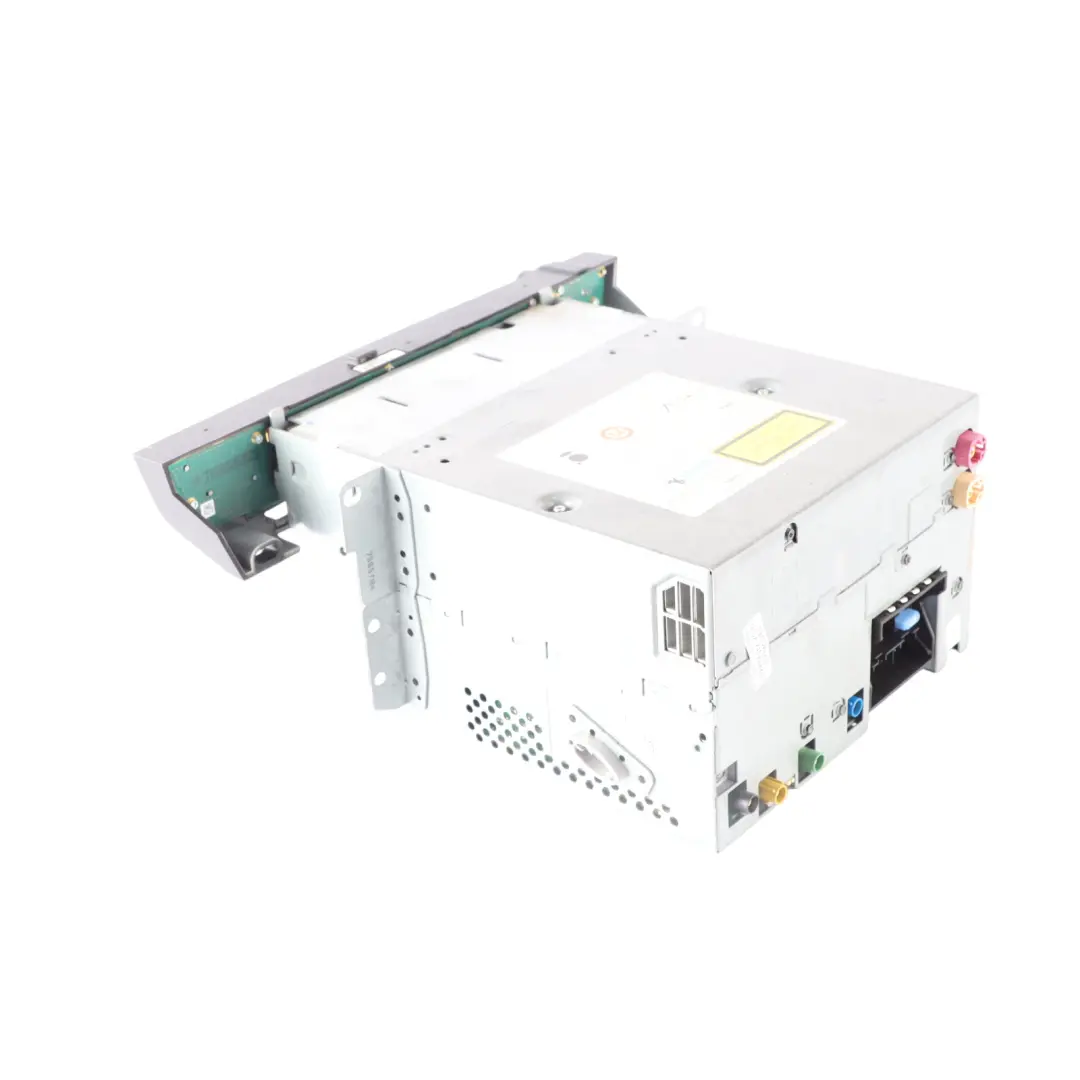 Head Unit CIC DAB Professional Navigation System Controller to BMW X5 E70 with Part number 9239226 BMW X5 E70 Head Unit CIC DAB Professional Navigation System Controller - SKU 9239226 - Part number 9239226