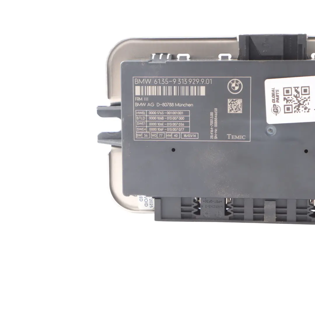 Headlight Footwell Light Control Module Control Unit FRMIII to BMW F10 with Part number 9313929 BMW F10 Headlight Footwell Light Control Module Control Unit FRMIII - SKU 9313929 - Part number 9313929