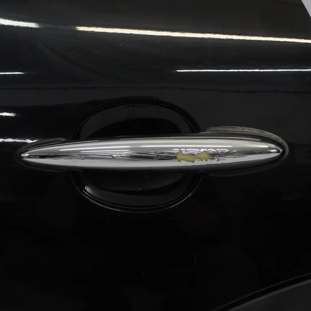 Puerta Trasera Izquierda Absolute Black Metallic - B11 para Mini R60 Countryman con número de pieza 9805929 Mini R60 Countryman Puerta Trasera Izquierda Absolute Black Metallic - B11 - SKU 9805929-ABS1 - Número de pieza 9805929