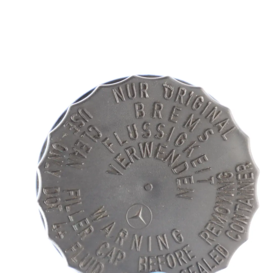 Brake Master Cylinder Reservoir Tank Cap to Mercedes Vito Sprinter W639 W906 with Part number A0004319133 Mercedes Vito Sprinter W639 W906 Brake Master Cylinder Reservoir Tank Cap - SKU A0004319133 - Part number A0004319133