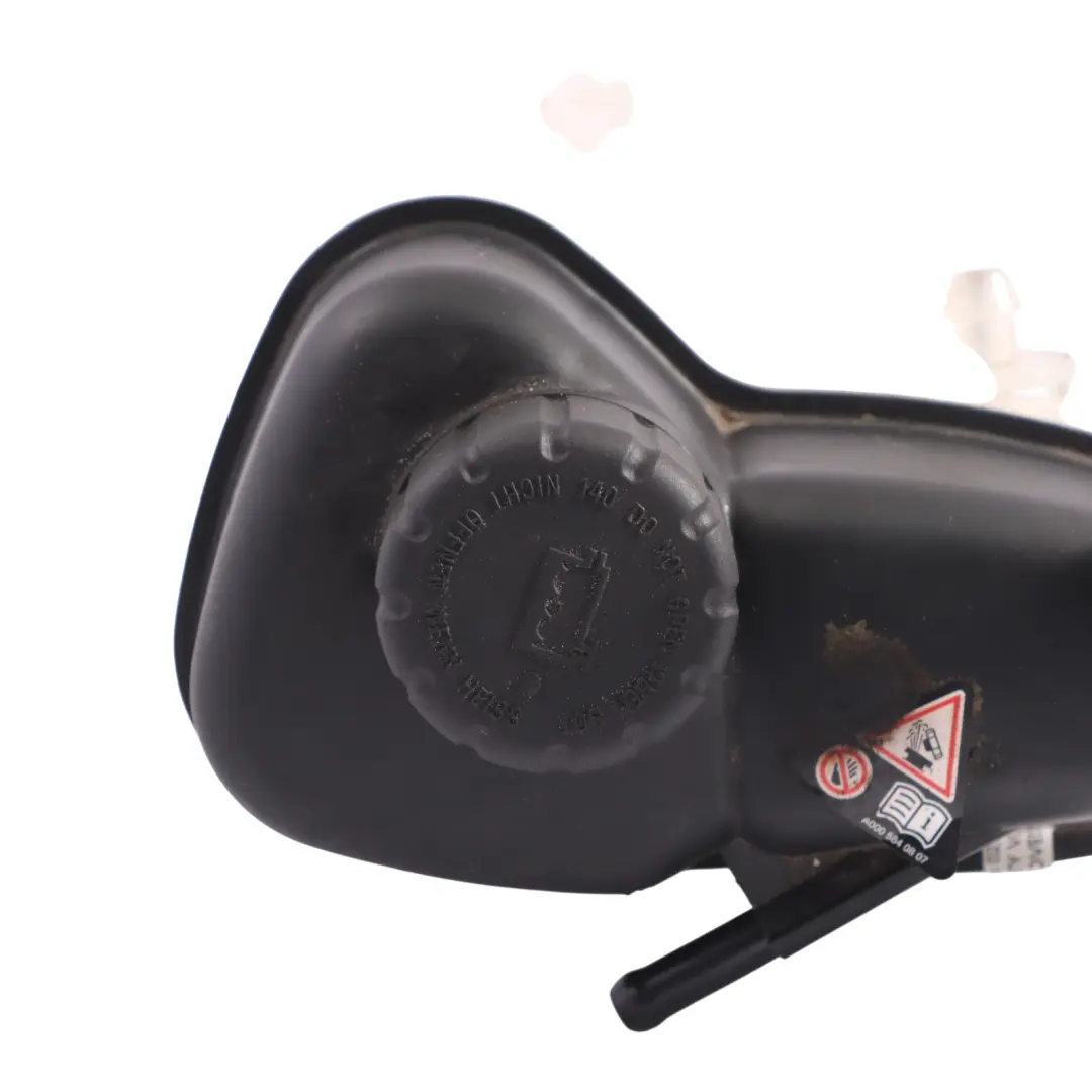 Zbiorniczek Wyrównawczy Płynu Chłodzącego do Mercedes W245 o numerze A0005840807 Mercedes W245 Zbiorniczek Wyrównawczy Płynu Chłodzącego - SKU A0005840807 - Numer Części A0005840807