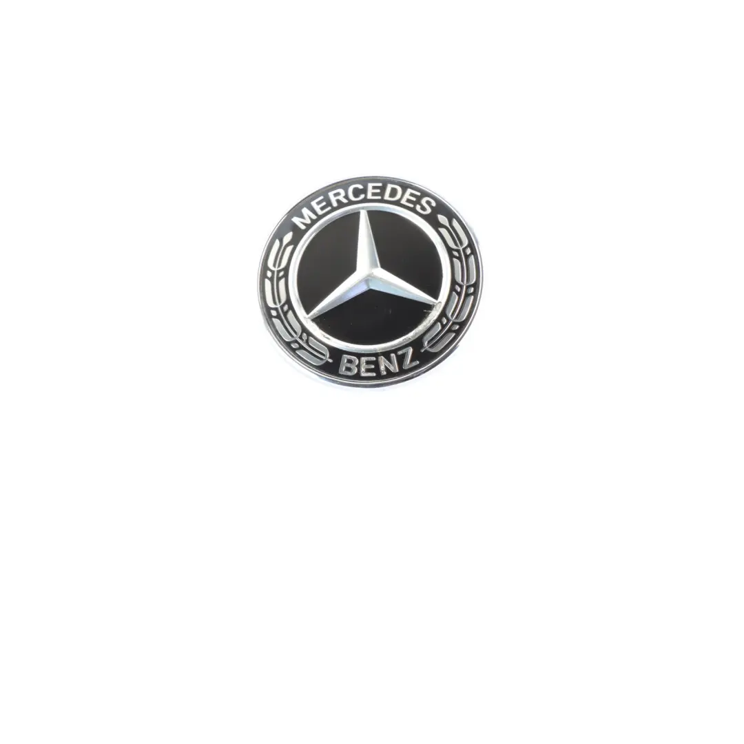 Emblema del cappuccio Mercedes W213 C238 Logo anteriore Badge per con numero di parte A0008171701 Emblema del cappuccio Mercedes W213 C238 Logo anteriore Badge - SKU A0008171701-1 - Numero di parte A0008171701