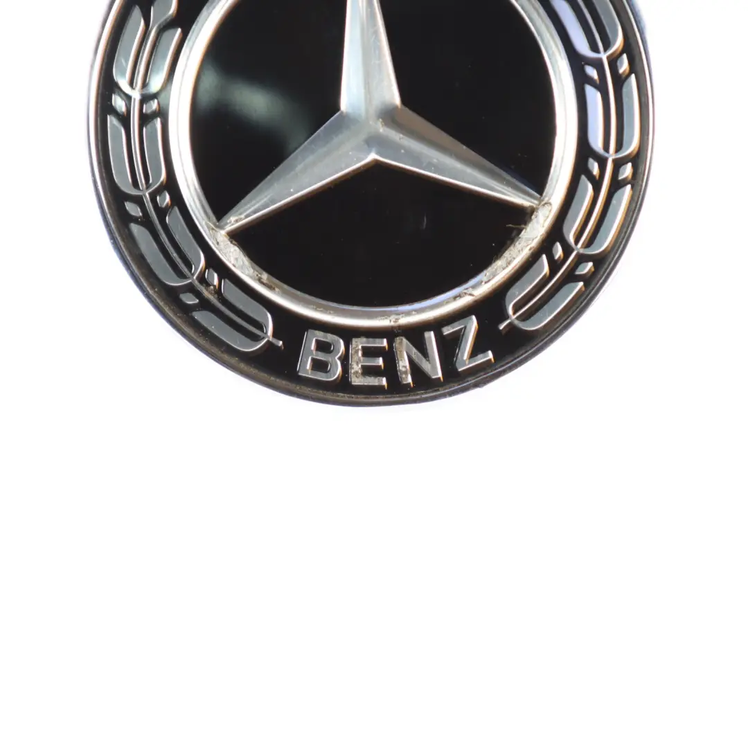 Emblema del cappuccio Mercedes W213 C238 Logo anteriore Badge per con numero di parte A0008171701 Emblema del cappuccio Mercedes W213 C238 Logo anteriore Badge - SKU A0008171701-1 - Numero di parte A0008171701
