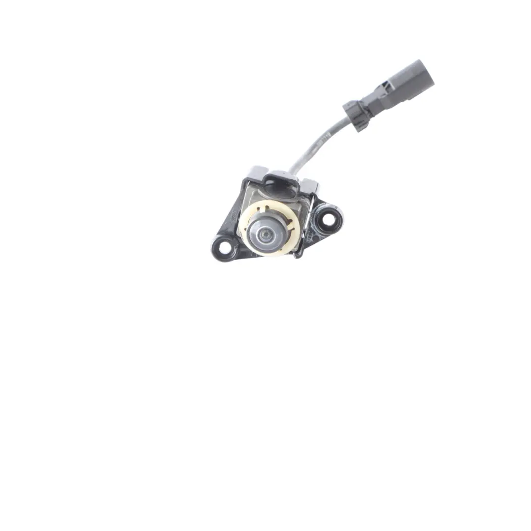 View Camera Mercedes ML W166 W207 W218 Reversing Control Unit to Rear with Part number A0009051003 Rear View Camera Mercedes ML W166 W207 W218 Reversing Control Unit - SKU A0009051003 - Part number A0009051003