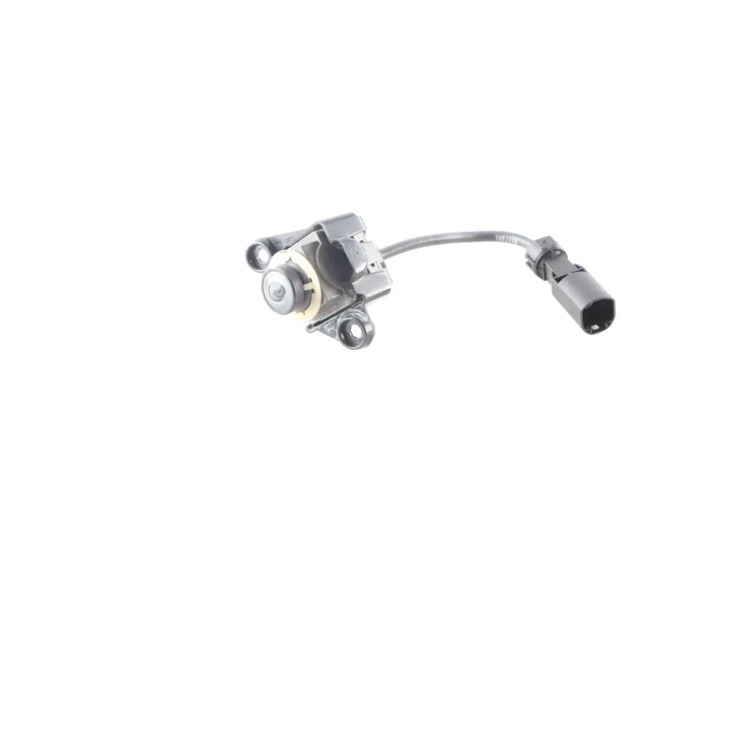 View Camera Mercedes ML W166 W207 W218 Reversing Control Unit to Rear with Part number A0009051003 Rear View Camera Mercedes ML W166 W207 W218 Reversing Control Unit - SKU A0009051003 - Part number A0009051003