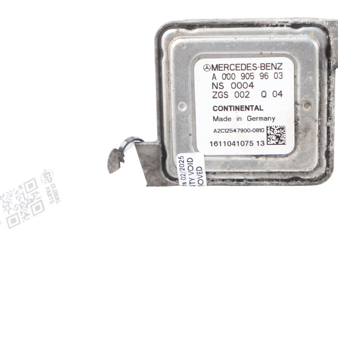 Lambda Oxygen Sensor Probe to Mercedes W906 with Part number A0009059603 Mercedes W906 Lambda Oxygen Sensor Probe - SKU A0009059603 - Part number A0009059603