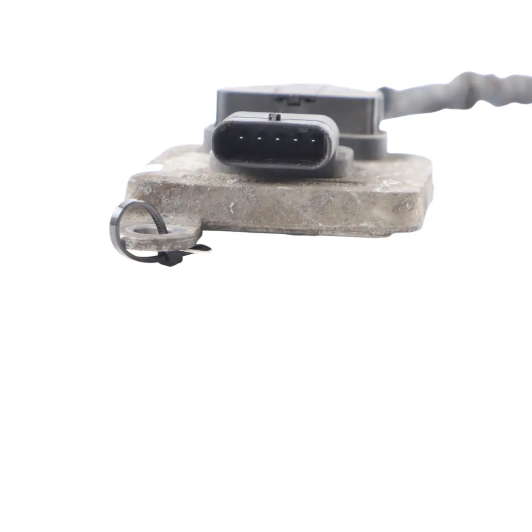 Lambda Oxygen Sensor Probe to Mercedes W906 with Part number A0009059603 Mercedes W906 Lambda Oxygen Sensor Probe - SKU A0009059603 - Part number A0009059603