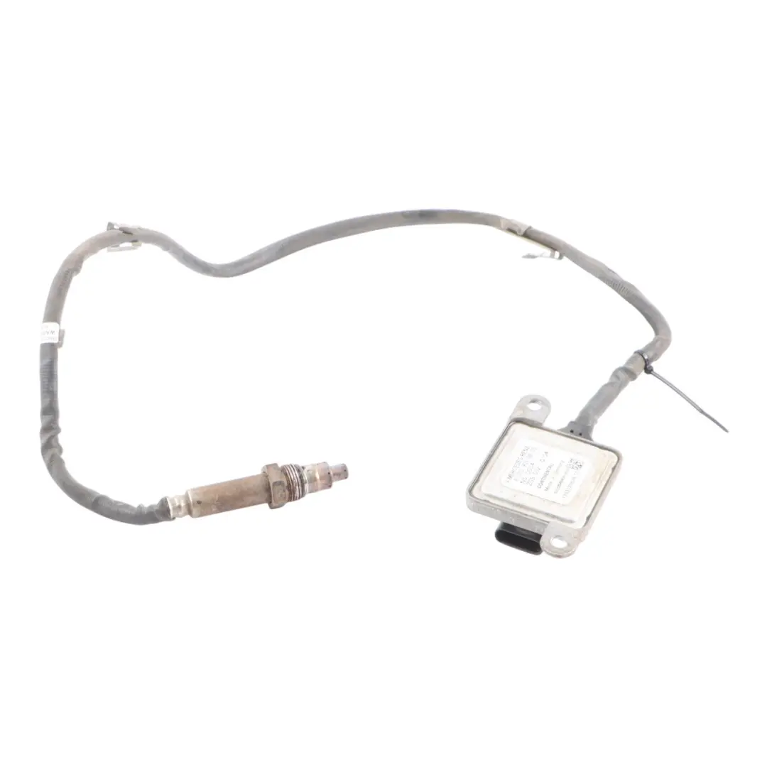 W253 Sonde Lambda Essence pour Mercedes W166 W205 W213 W222 à propos du numéro de pièce A0009059803 Mercedes W166 W205 W213 W222 W253 Sonde Lambda Essence - SKU A0009059803 - Numéro de pièce A0009059803