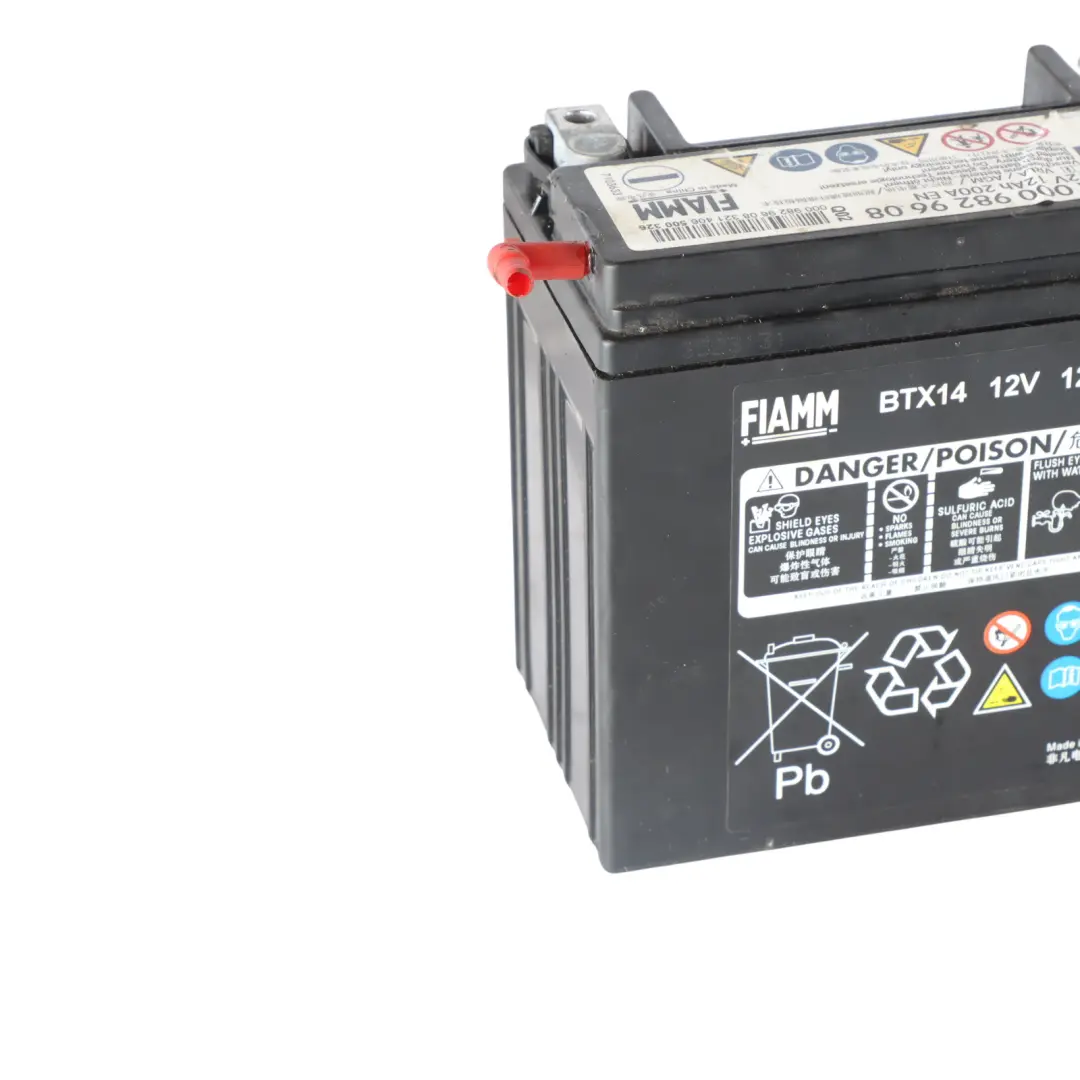 Auxiliary Additional Car Battery 12V 12Ah to Mercedes W204 W212 W222 with Part number A0009829608 Mercedes W204 W212 W222 Auxiliary Additional Car Battery 12V 12Ah - SKU A0009829608-1 - Part number A0009829608