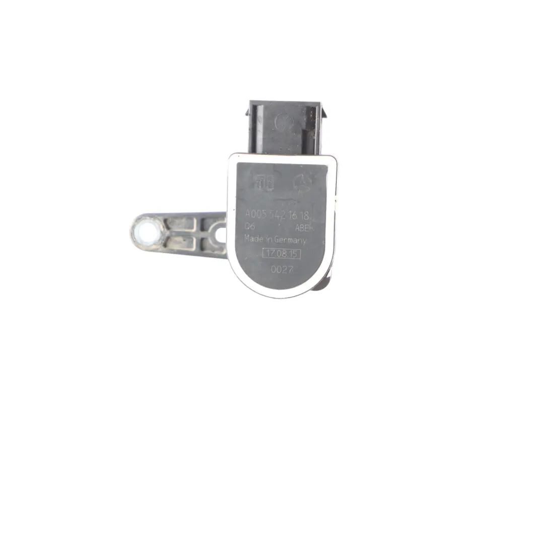 Height Level Mercedes W207 C350 Sensor Headlights Adjusting to with Part number A0055421618 Height Level Mercedes W207 C350 Sensor Headlights Adjusting - SKU A0055421618 - Part number A0055421618