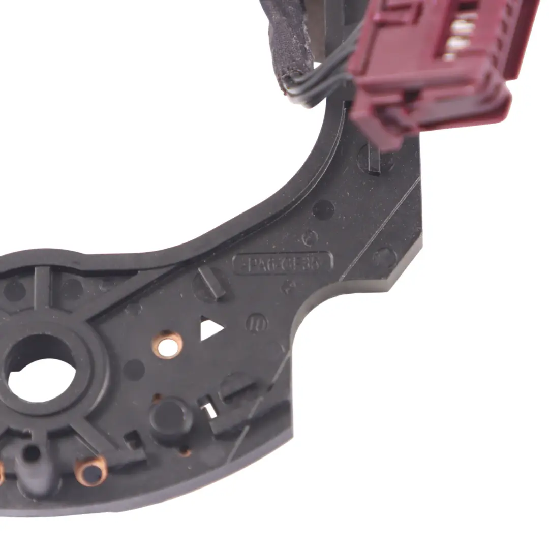 Lenkrad Kontakt Schalter Bedien Platte für Mercedes W205 mit Teilenummer A0994641500 Mercedes W205 Lenkrad Kontakt Schalter Bedien Platte - SKU A0994641500 - Teilenummer A0994641500