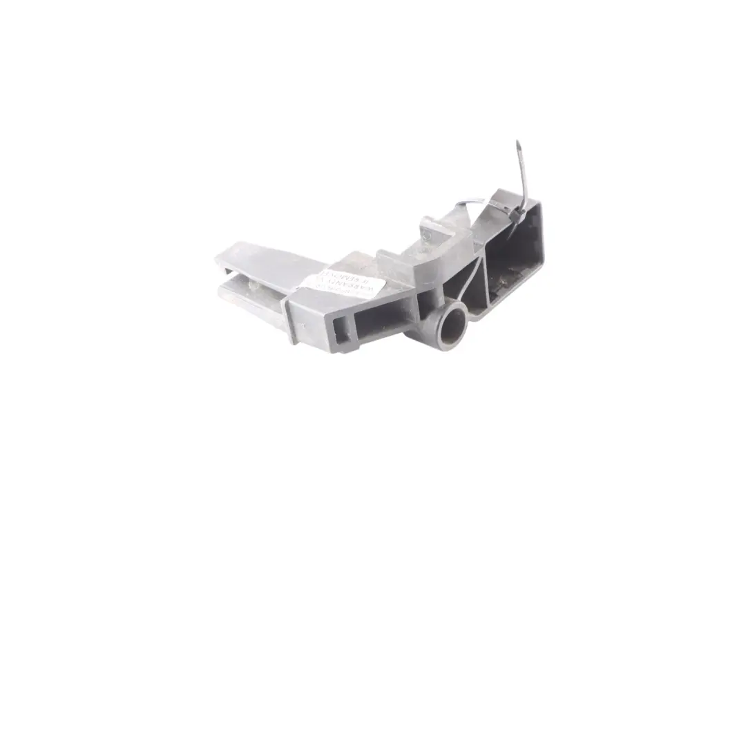 M177 Soporte Superior Radiador Izquierdo para Mercedes W205 con número de pieza A0995041618 Mercedes W205 M177 Soporte Superior Radiador Izquierdo - SKU A0995041618 - Número de pieza A0995041618