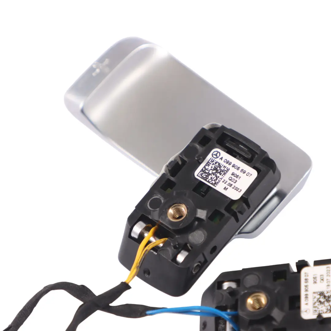 Paleta de cambio Mercedes W166 C167 Interruptor de cambio volante para con número de pieza A0999056807 Paleta de cambio Mercedes W166 C167 Interruptor de cambio volante - SKU A0999056807 - Número de pieza A0999056807