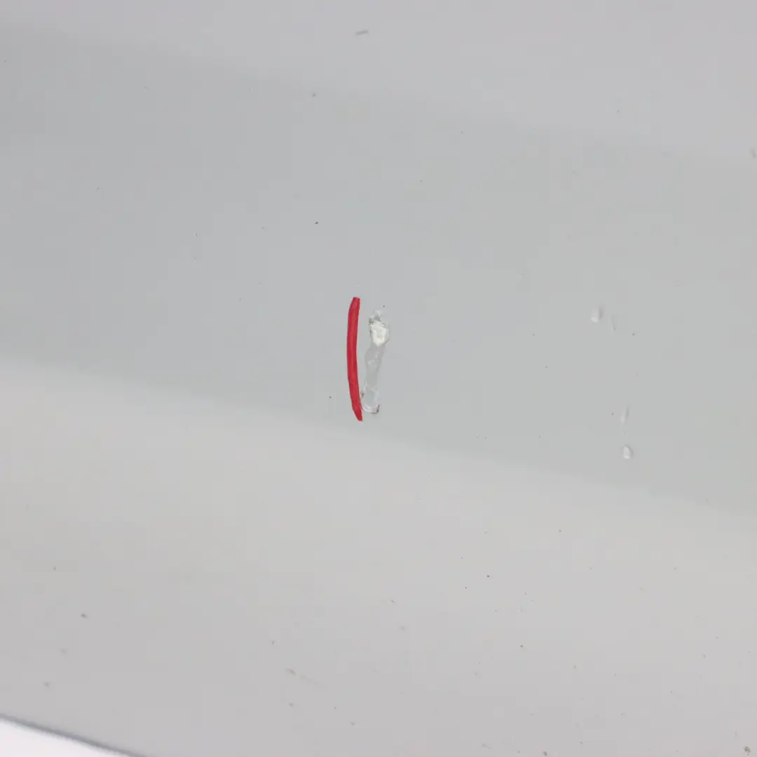 Puerta Delantera Derecha Polar Silver Metallic - 761 para Mercedes C117 con número de pieza A1177200205 Mercedes C117 Puerta Delantera Derecha Polar Silver Metallic - 761 - SKU A1177200205-PLS - Número de pieza A1177200205