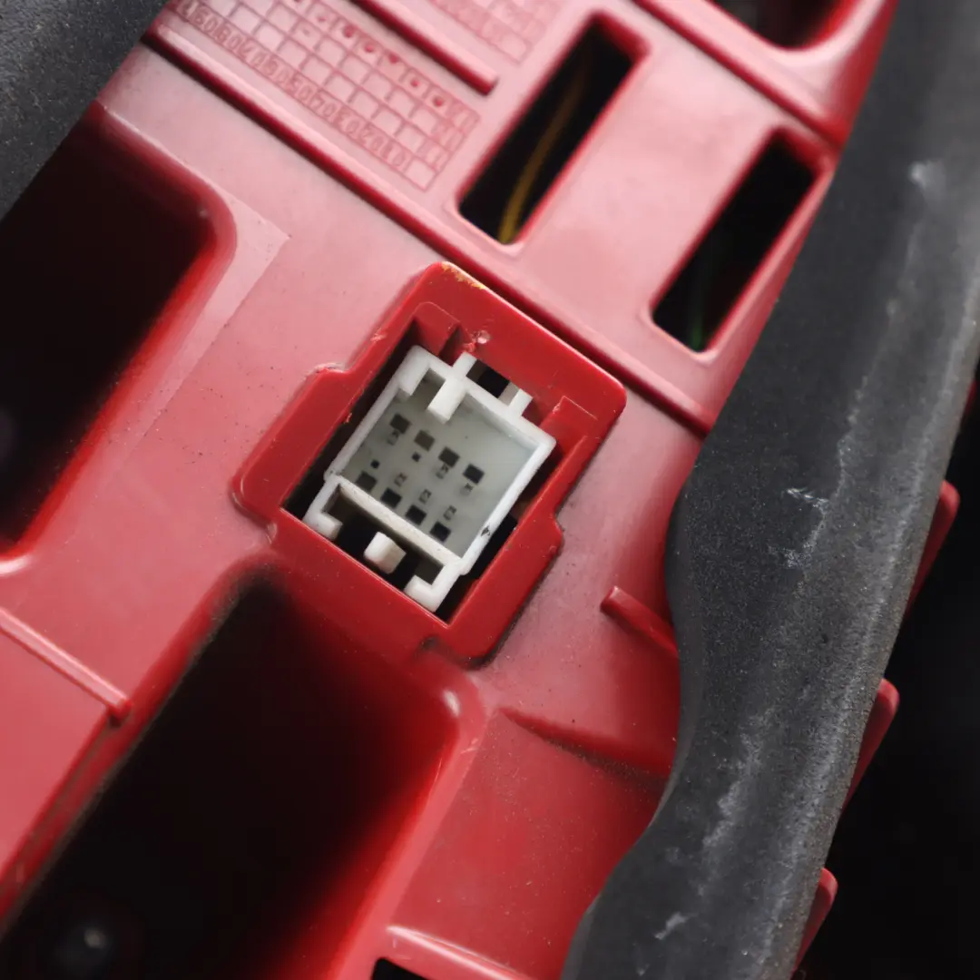 Mercedes C117 Luz Trasera LED Izquierda - SKU A1179062500-1 - Número de pieza A1179062500