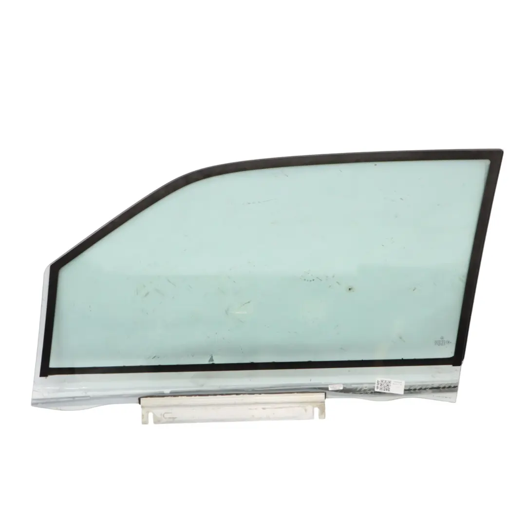 A140 Vordertür Viertel Fenster Glas Verglasung AS2 Rechts für Mercedes mit Teilenummer A1407202218 Mercedes A140 Vordertür Viertel Fenster Glas Verglasung AS2 Rechts - SKU A1407202218 - Teilenummer A1407202218