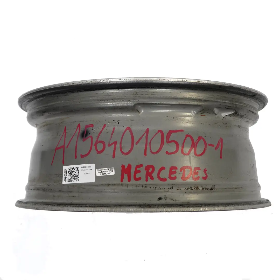 Silber Felge AMG 18" 7J ET:46 5 Speichen für Mercedes X156 mit Teilenummer A1564010500 Mercedes X156 Silber Felge AMG 18" 7J ET:46 5 Speichen - SKU A1564010500-1 - Teilenummer A1564010500