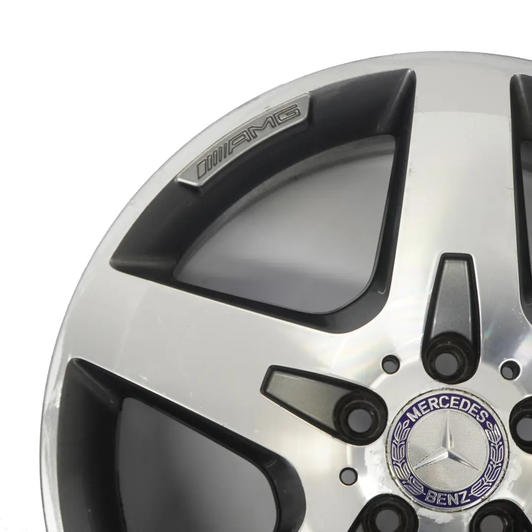 Llanta De Aleación De Plata AMG 18 "7J ET:46 5 Radios para Mercedes X156 con número de pieza A1564010500 Mercedes X156 Llanta De Aleación De Plata AMG 18 "7J ET:46 5 Radios - SKU A1564010500-1 - Número de pieza A1564010500