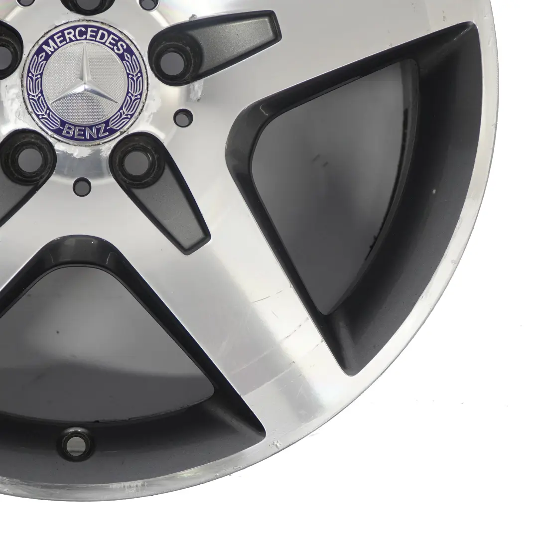 Argento Cerchio In Lega AMG 18" 7J ET:46 5 Razze per Mercedes X156 con numero di parte A1564010500 Mercedes X156 Argento Cerchio In Lega AMG 18" 7J ET:46 5 Razze - SKU A1564010500-1 - Numero di parte A1564010500