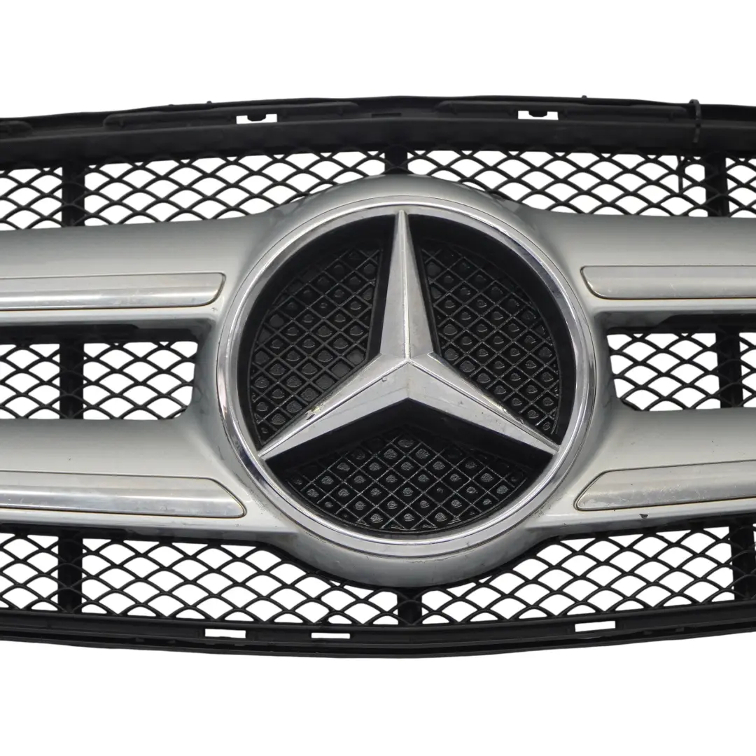 Mercedes X156 Panel de cubierta soporte superior radiador delantero - SKU A1568880460-1 - Número de pieza A1568880460