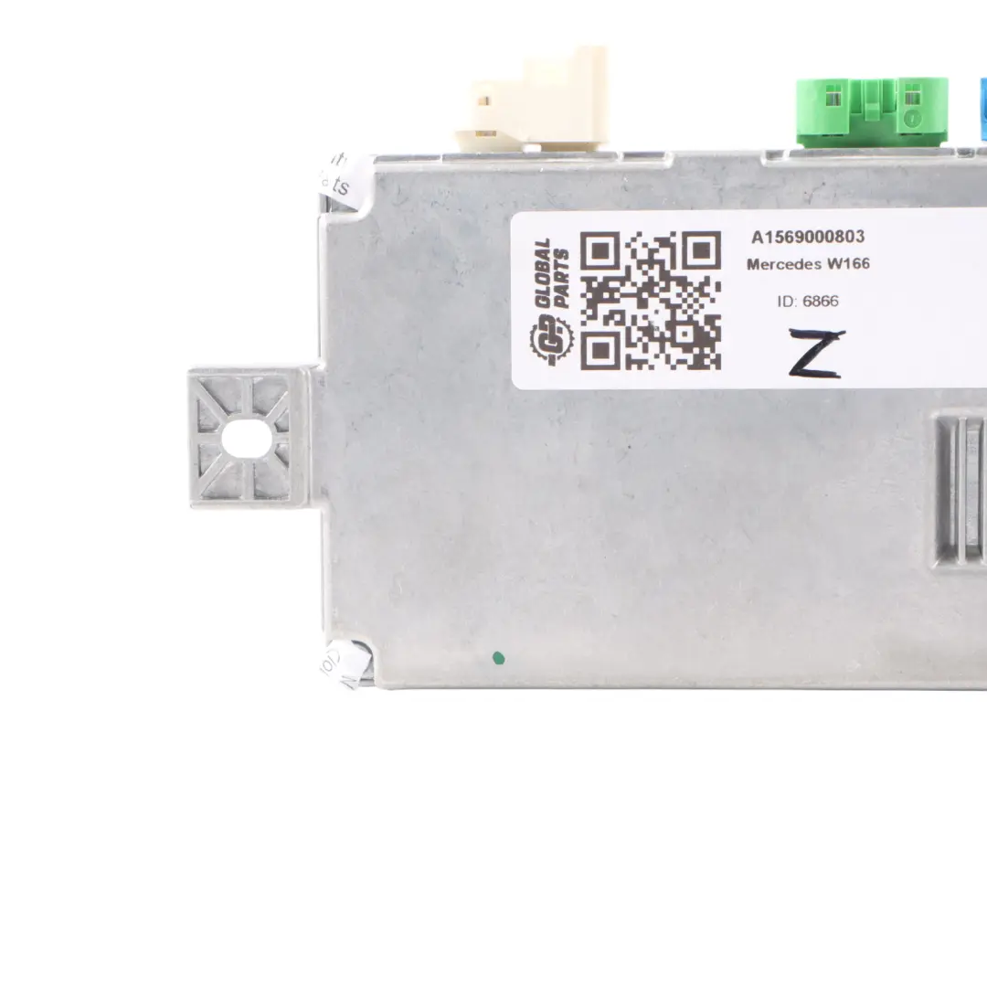 View ECU Mercedes W166 W207 W221 Reversing Camera Control Unit to Rear with Part number A1569000803 Rear View ECU Mercedes W166 W207 W221 Reversing Camera Control Unit - SKU A1569000803 - Part number A1569000803