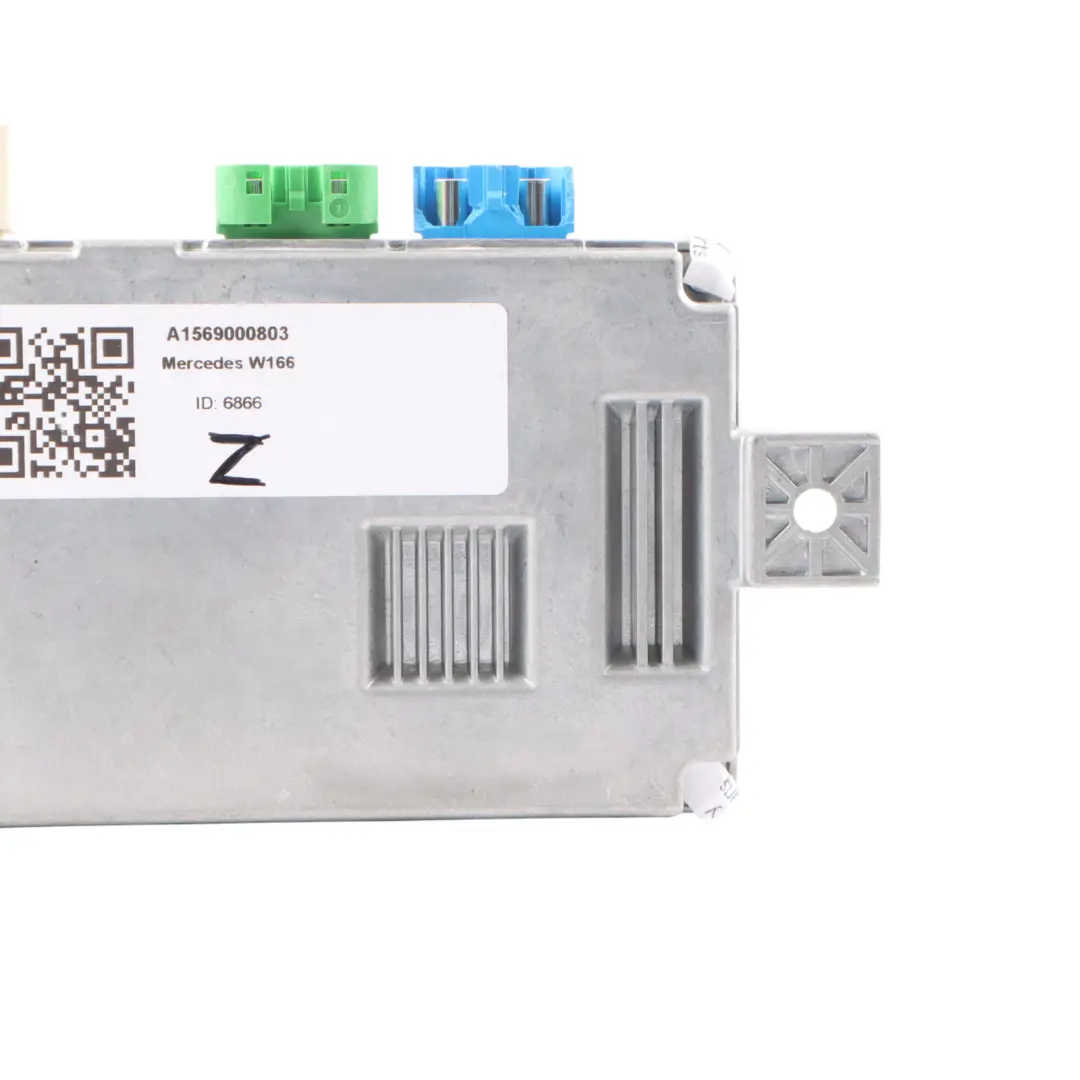 View ECU Mercedes W166 W207 W221 Reversing Camera Control Unit to Rear with Part number A1569000803 Rear View ECU Mercedes W166 W207 W221 Reversing Camera Control Unit - SKU A1569000803 - Part number A1569000803