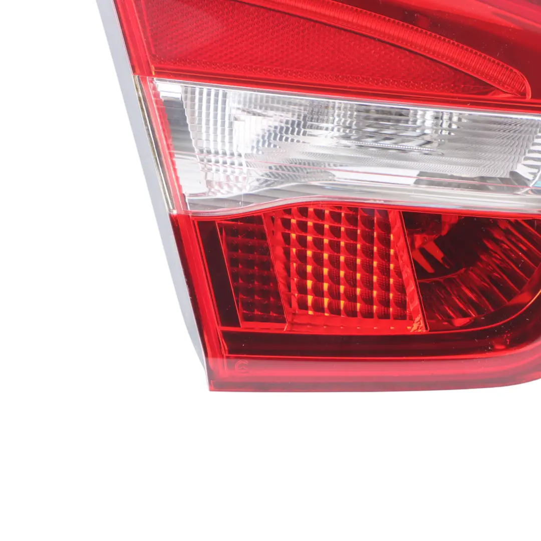Lampa Klapy Bagażnika Tył do Mercedes GLA X156 o numerze A1569060358 Mercedes GLA X156 Lampa Klapy Bagażnika Tył - SKU A1569060358 - Numer Części A1569060358
