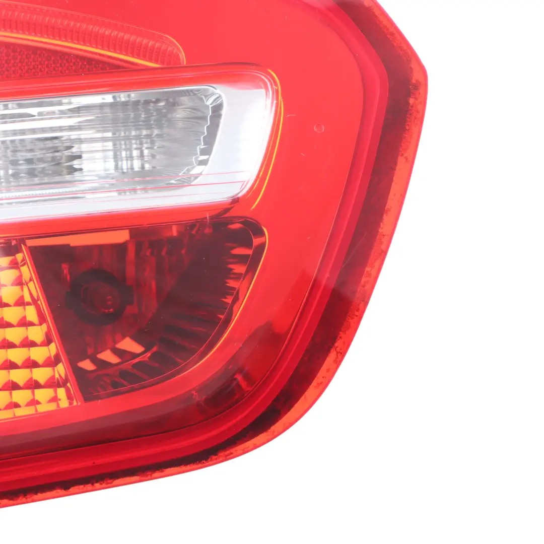 Portello Posteriore Sinistro Luce Stivale Interno per Mercedes GLA X156 con numero di parte A1569060358 Mercedes GLA X156 Portello Posteriore Sinistro Luce Stivale Interno - SKU A1569060358 - Numero di parte A1569060358