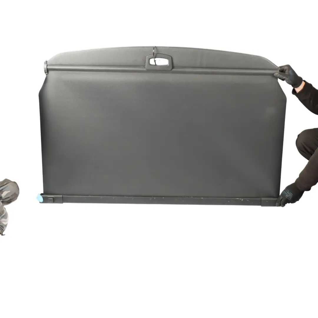 Store à enroulement pour coffre arrière Couvre-tablette Noir pour Mercedes ML W164 à propos du numéro de pièce A1648100109 Mercedes ML W164 Store à enroulement pour coffre arrière Couvre-tablette Noir - SKU A1648100109-2 - Numéro de pièce A1648100109