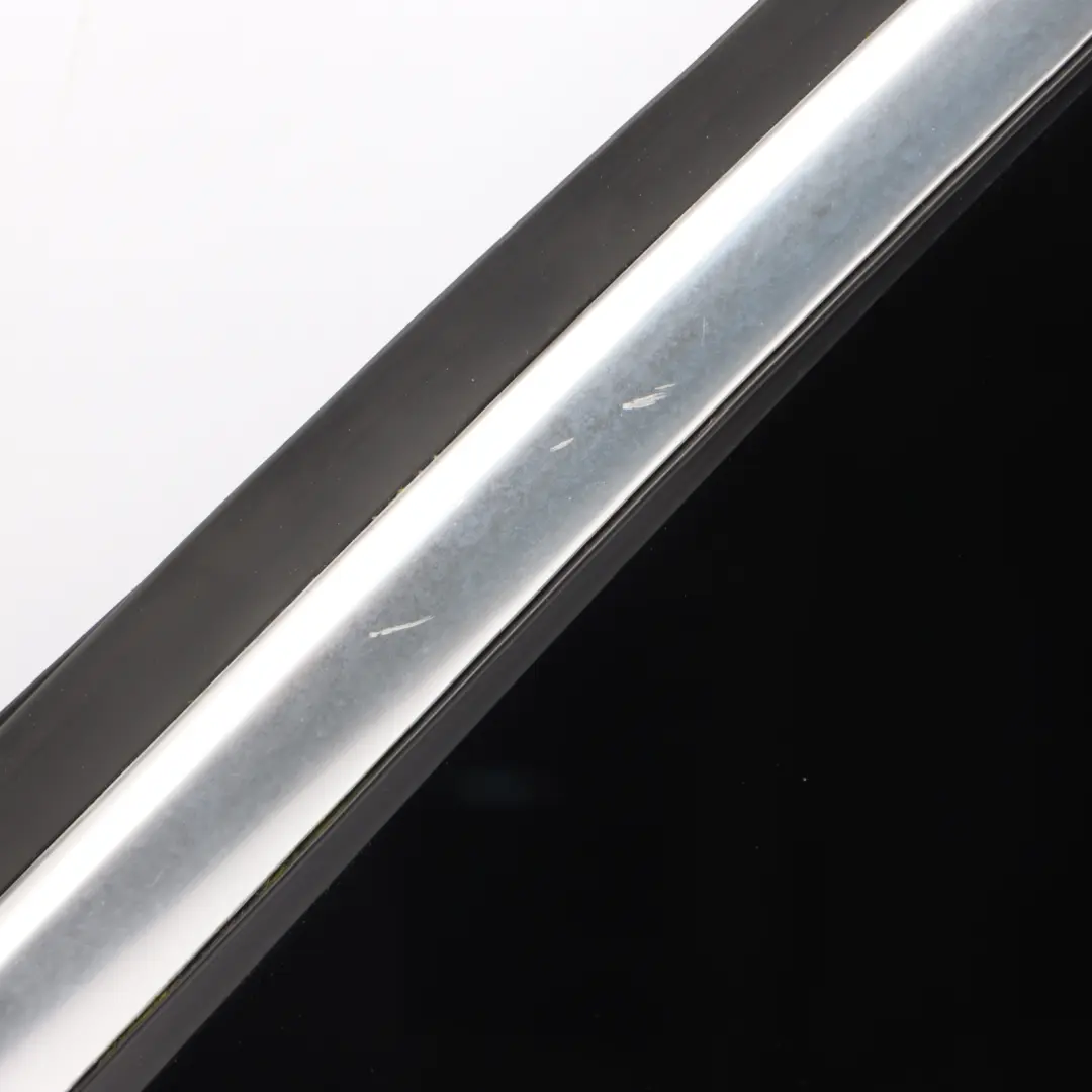 Quarter Side Window Glass Tinted Right O/S AS3 to Mercedes GL X166 Rear with Part number A1666706100 Mercedes GL X166 Rear Quarter Side Window Glass Tinted Right O/S AS3 - SKU A1666706100 - Part number A1666706100