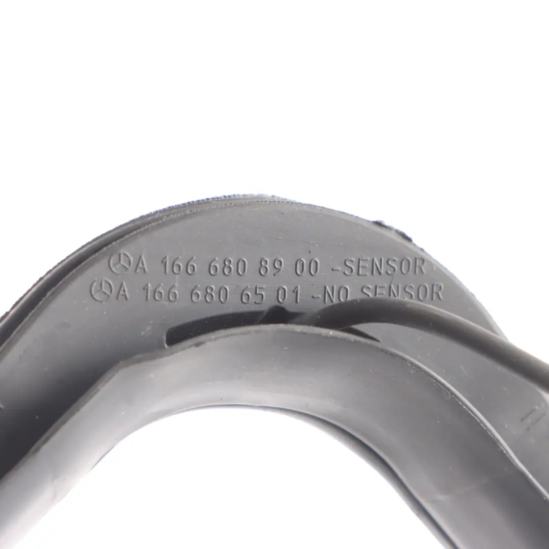 Window Quarter Rubber Rear Left N/S to Mercedes X166 with Part number A1666808900 Mercedes X166 Window Quarter Rubber Rear Left N/S - SKU A1666808900 - Part number A1666808900