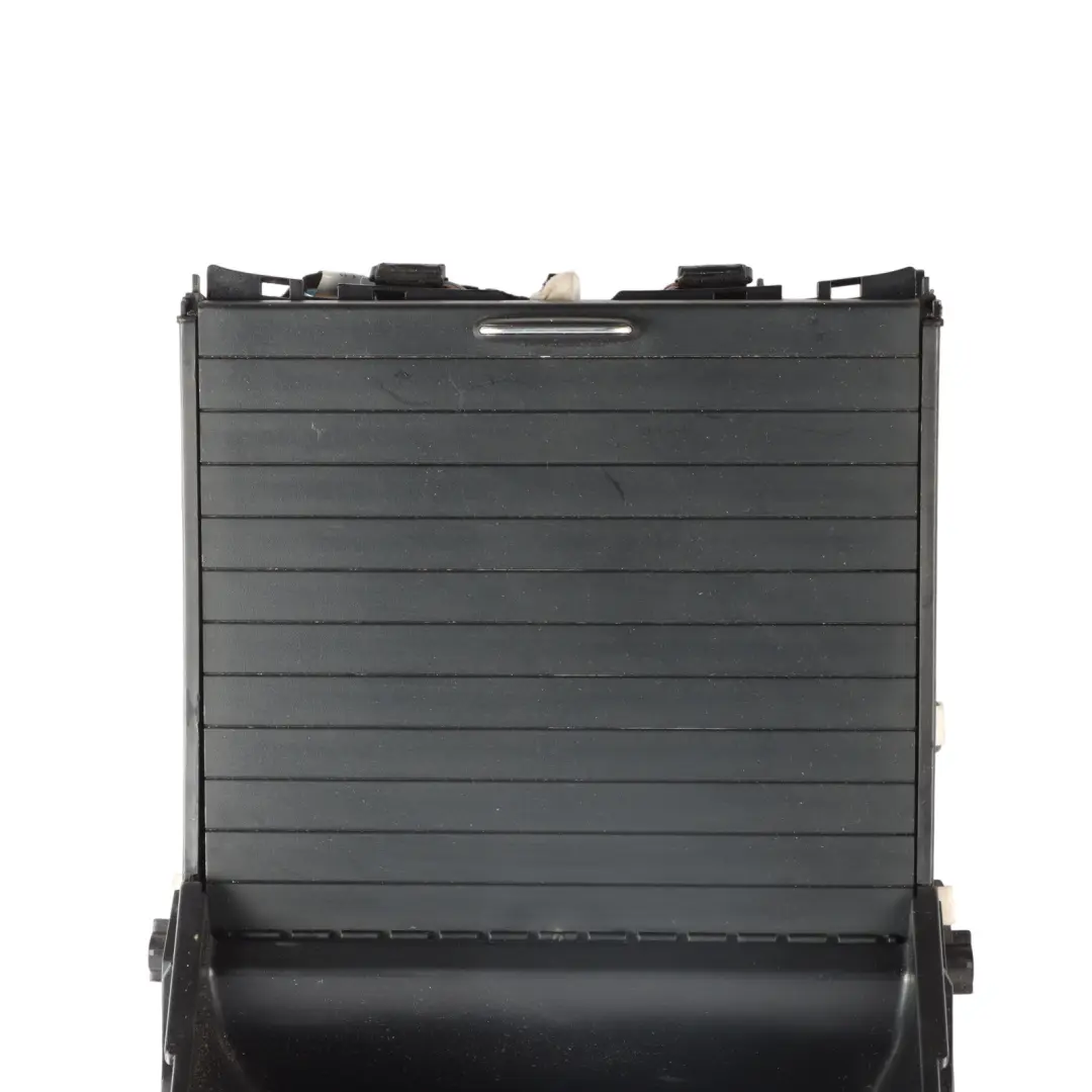 Mittel Konsole Front Cup Holder Storage Schwarz 12V für Mercedes C292 mit Teilenummer A1666808902 Mercedes C292 Mittel Konsole Front Cup Holder Storage Schwarz 12V - SKU A1666808902-1 - Teilenummer A1666808902
