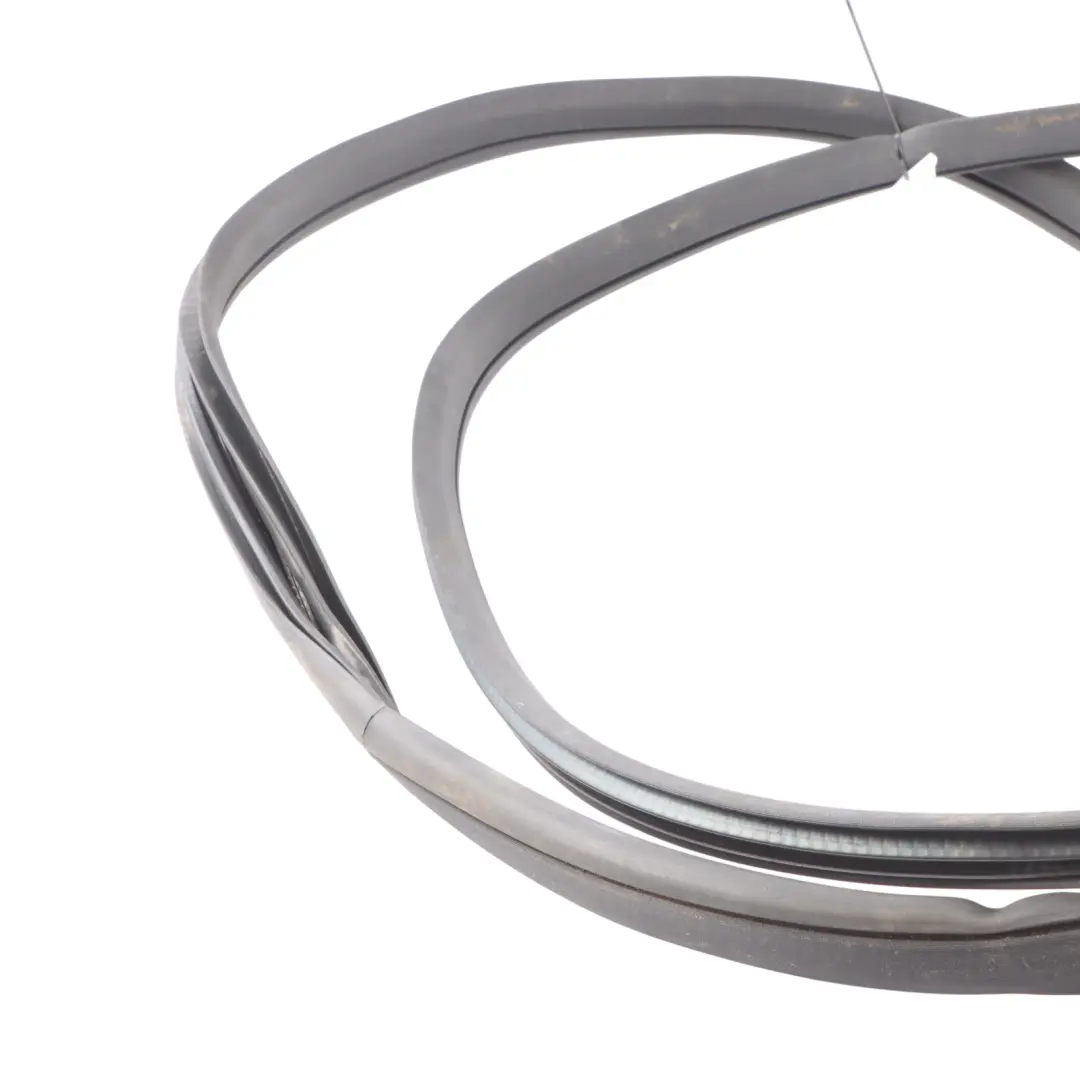 Joint De Porte Arrière Gauche Droite pour Mercedes GL X166 à propos du numéro de pièce A1666970251 Mercedes GL X166 Joint De Porte Arrière Gauche Droite - SKU A1666970251 - Numéro de pièce A1666970251