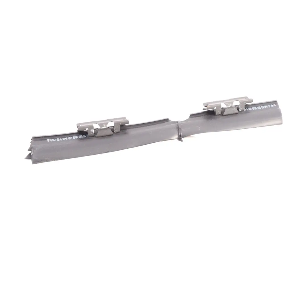 Finestrino Posteriore Guarnizione Guarnizione Sinistra per Mercedes W166 con numero di parte A1667300124 Mercedes W166 Finestrino Posteriore Guarnizione Guarnizione Sinistra - SKU A1667300124 - Numero di parte A1667300124