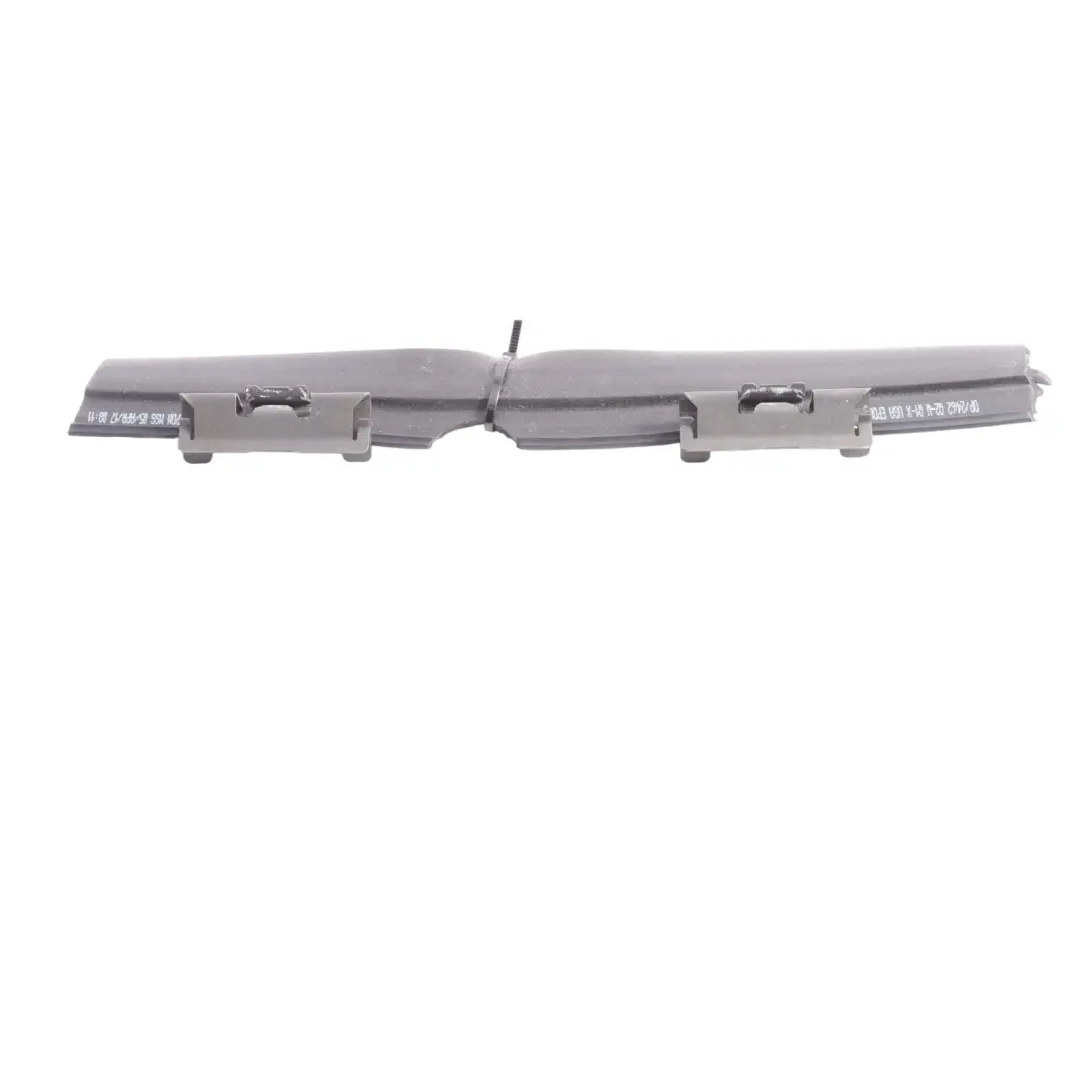 Junta Guía Sellado Ventana Puerta Trasera Izquierda para Mercedes W166 con número de pieza A1667300124 Mercedes W166 Junta Guía Sellado Ventana Puerta Trasera Izquierda - SKU A1667300124 - Número de pieza A1667300124