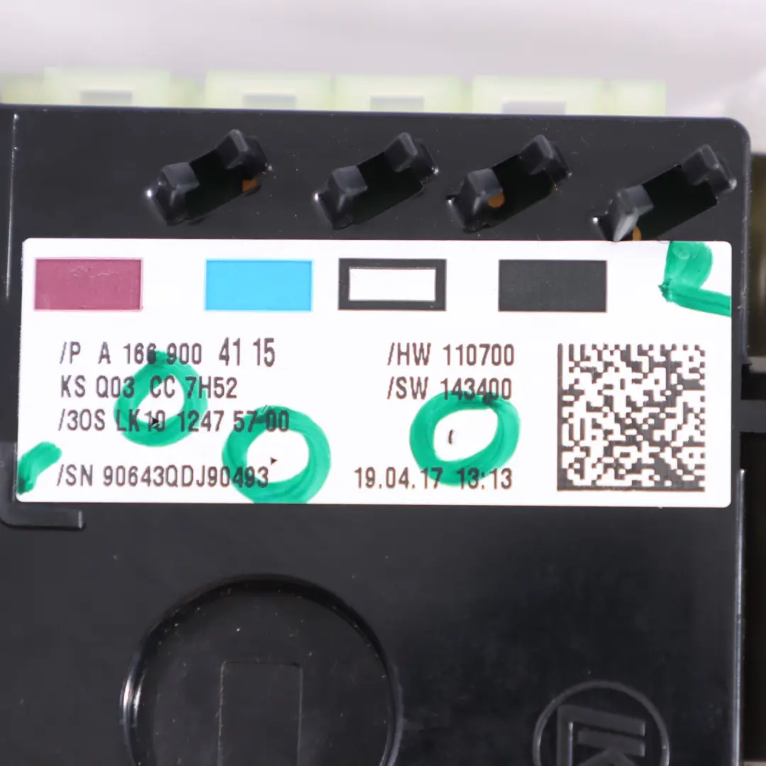 Mercedes ML W166 Techo Lectura Delantera Interruptor Interior Gris - SKU A1669007109-1 - Número de pieza A1669007109