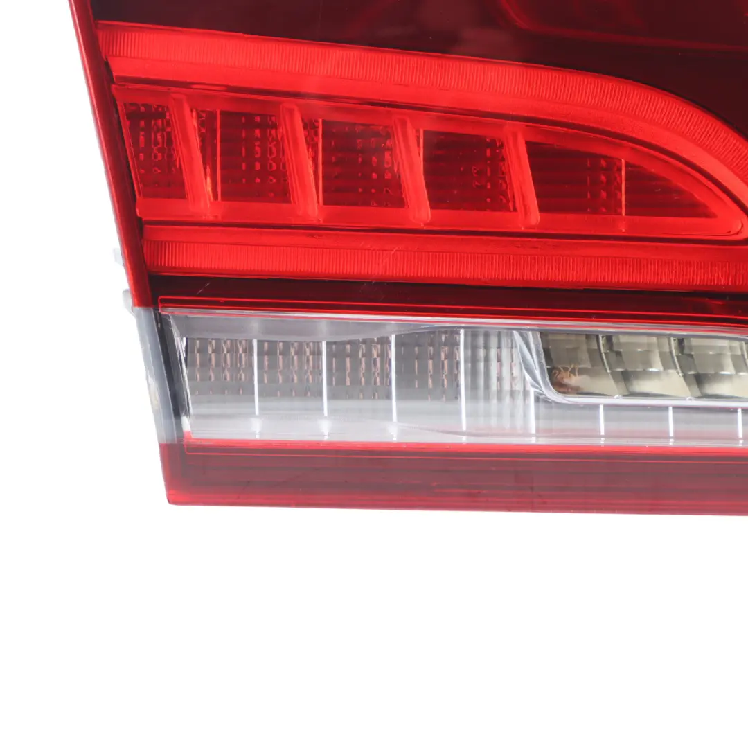 Mercedes W166 Rückleuchte Heckklappe Kofferraum Rücklicht innen links 1669066101 - SKU A1669066101-1 - Teilenummer A1669066101
