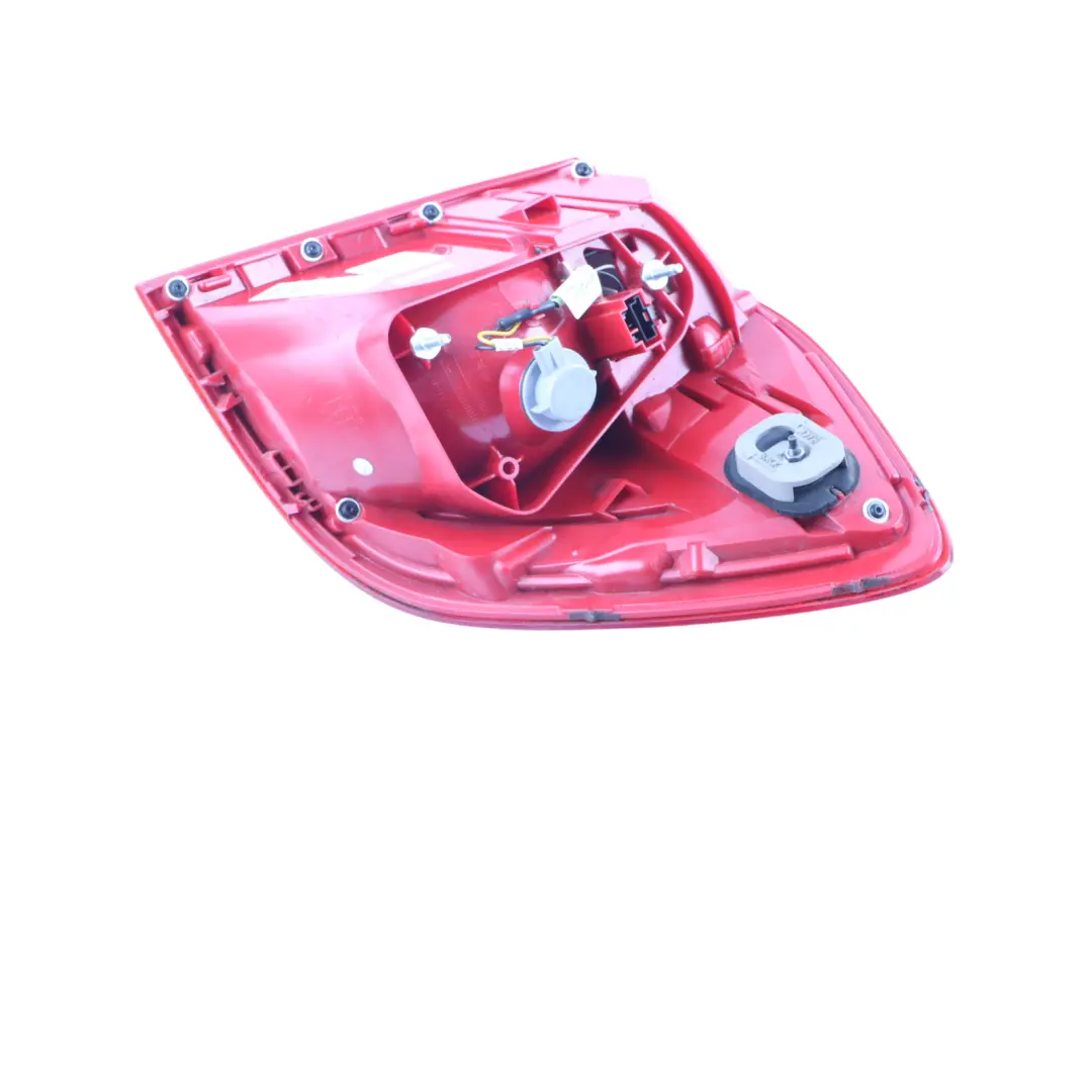 Outer Tail Light Lamp Left N/S to Mercedes GL X166 Rear with Part number A1669067301 Mercedes GL X166 Rear Outer Tail Light Lamp Left N/S - SKU A1669067301 - Part number A1669067301