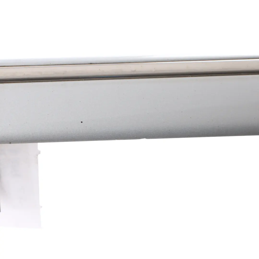 Striscia rivestimento porta anteriore sinistra Argento Polare per Mercedes W169 con numero di parte A1696900362 Mercedes W169 Striscia rivestimento porta anteriore sinistra Argento Polare - SKU A1696900362-PLS - Numero di parte A1696900362