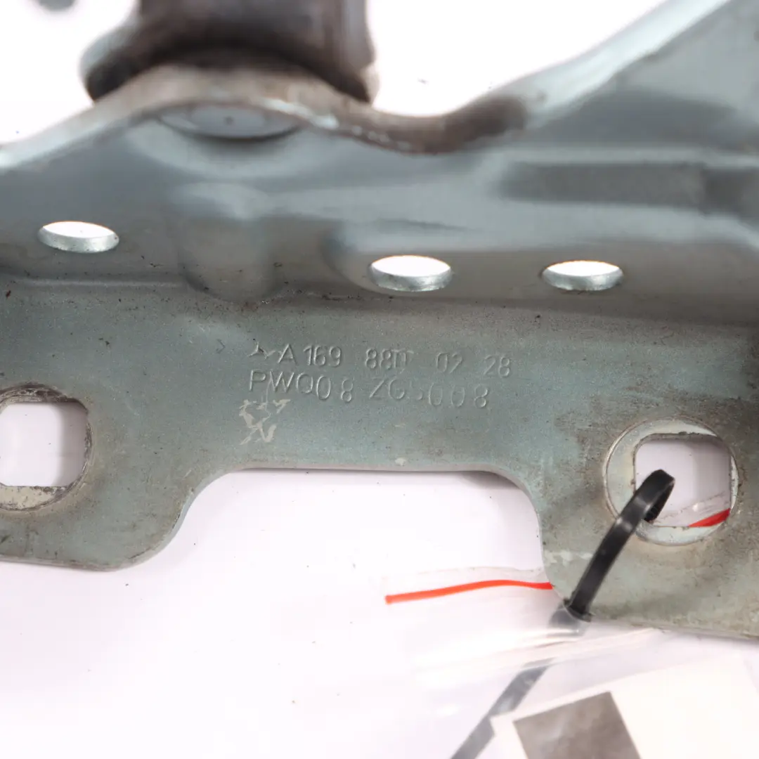 Mercedes W169 Charnière capot avant droite Source Bleu métallisé - 958 - SKU A1698800228-SSO - Numéro de pièce A1698800228