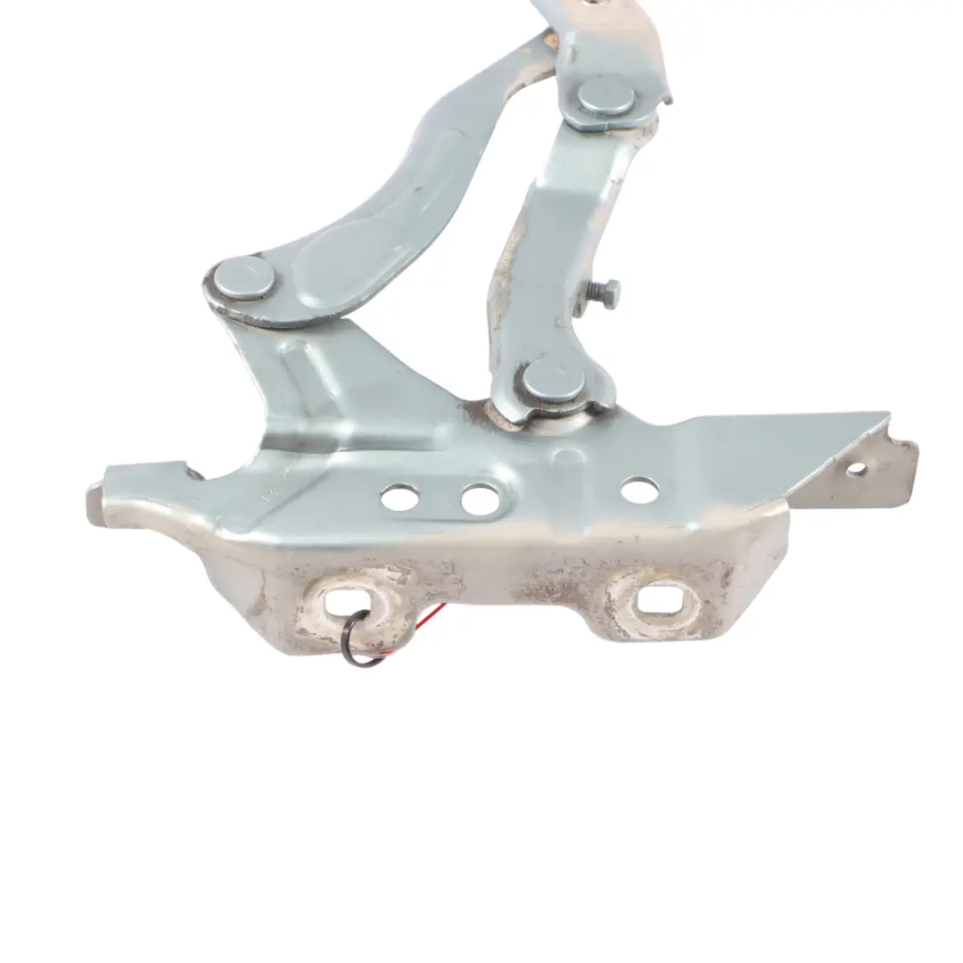 Bisagra capó delantero derecho Source Blue Metallic - 958 para Mercedes W169 con número de pieza A1698800228 Mercedes W169 Bisagra capó delantero derecho Source Blue Metallic - 958 - SKU A1698800228-SSO - Número de pieza A1698800228